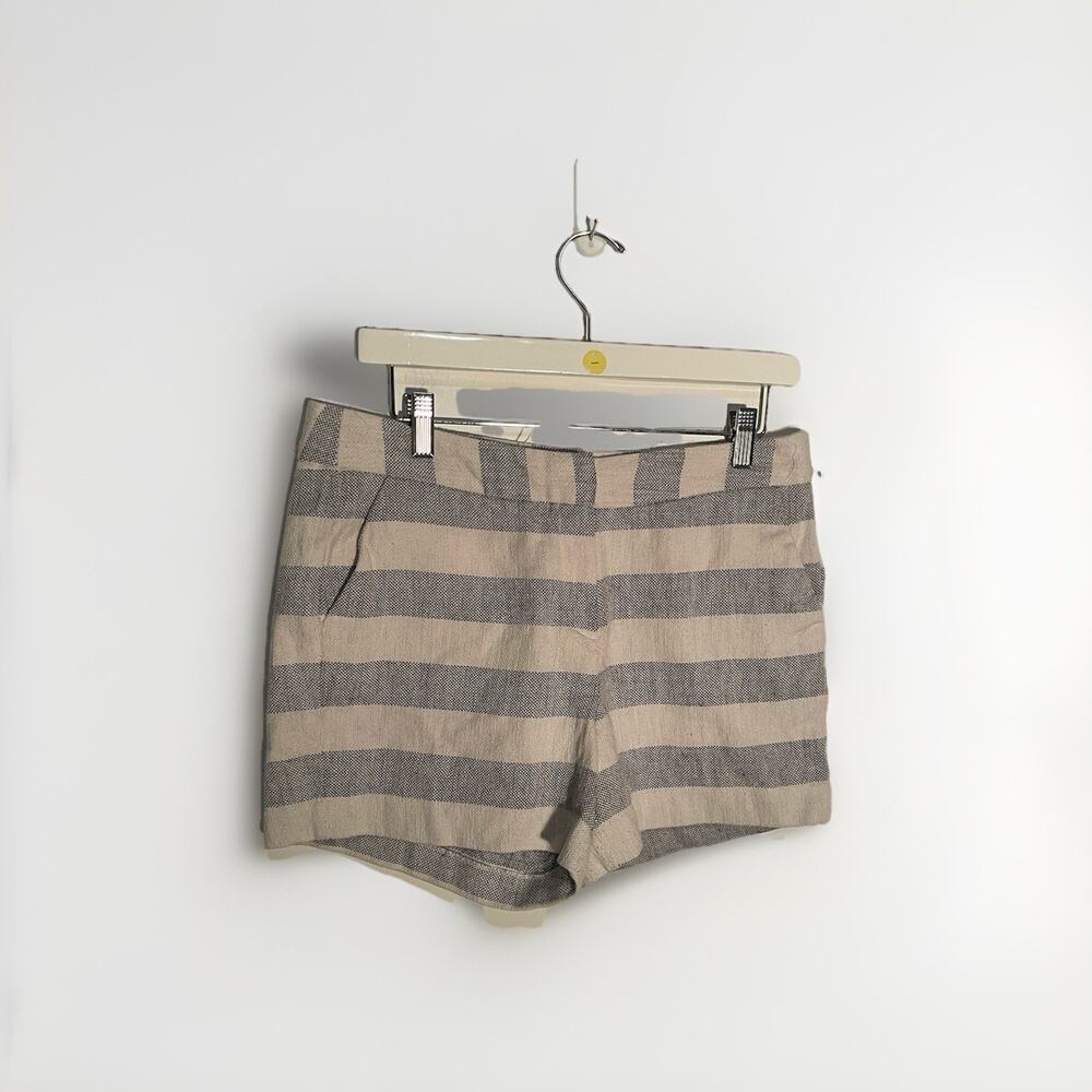 British Khaki Shorts Womens 8 Gray & Beige Striped Casual Chino Pockets Beachy